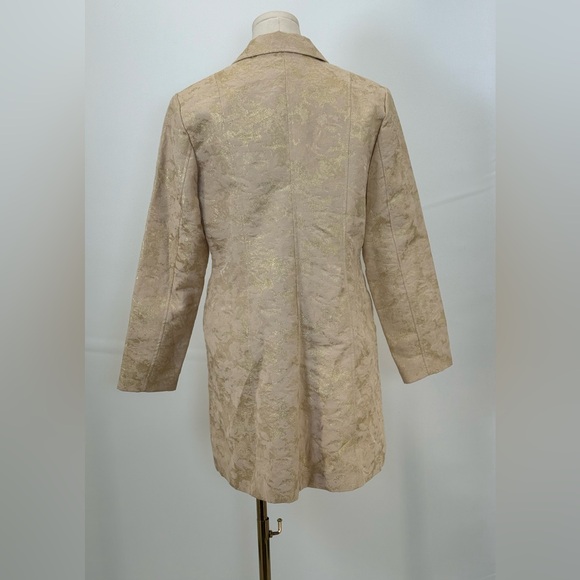Chico’s Belle Amour Odette Metallic Gold Jacquard Blazer Jacket NWT Sz 1 = M - Picture 3 of 11
